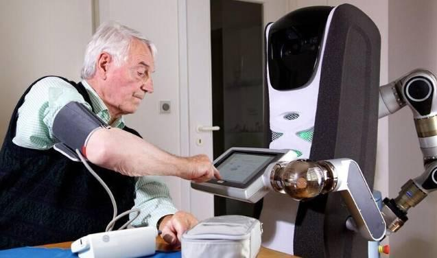 田丰：32家中国上市公司涌入养老机器人赛道机器人养老是最优解(图1)