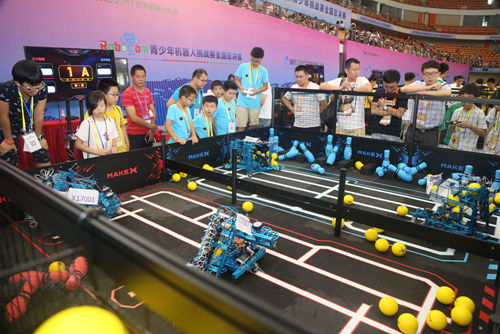 人形机器人足球赛：科技与竞技的完美结合未来已来！(图1)