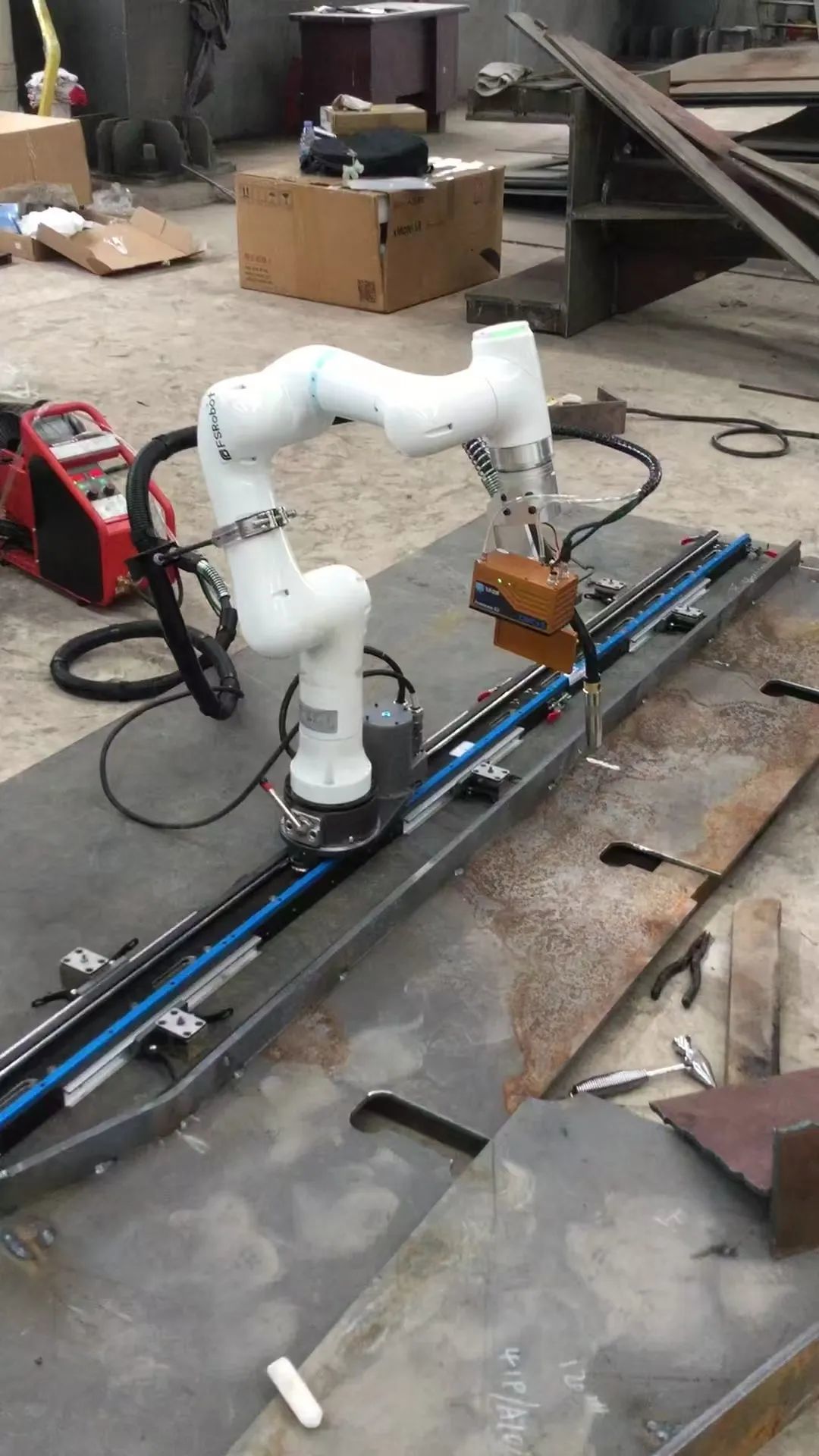 启东海工船舶产业驶入“数智快车道”(图1)